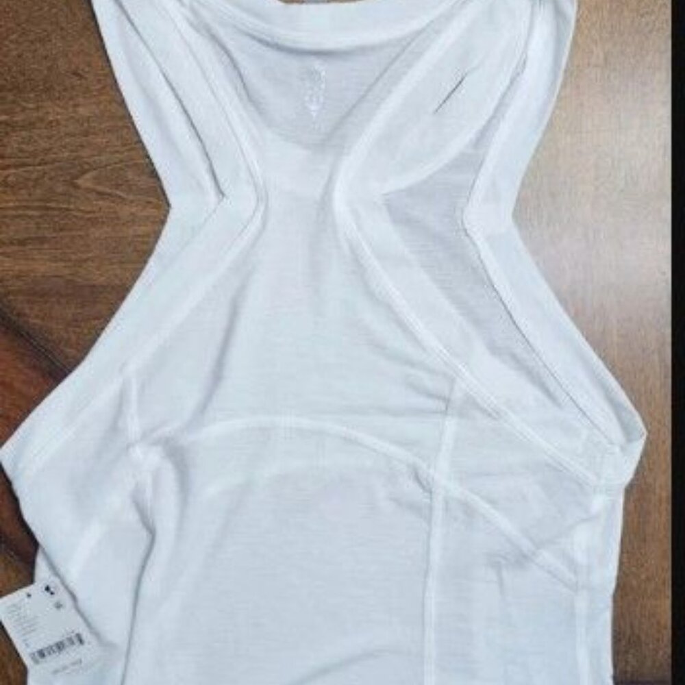 39. NWT Free People Movement Tank Size M